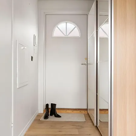Cozy In Unique Atrium House At Nordnes شقة برغن
